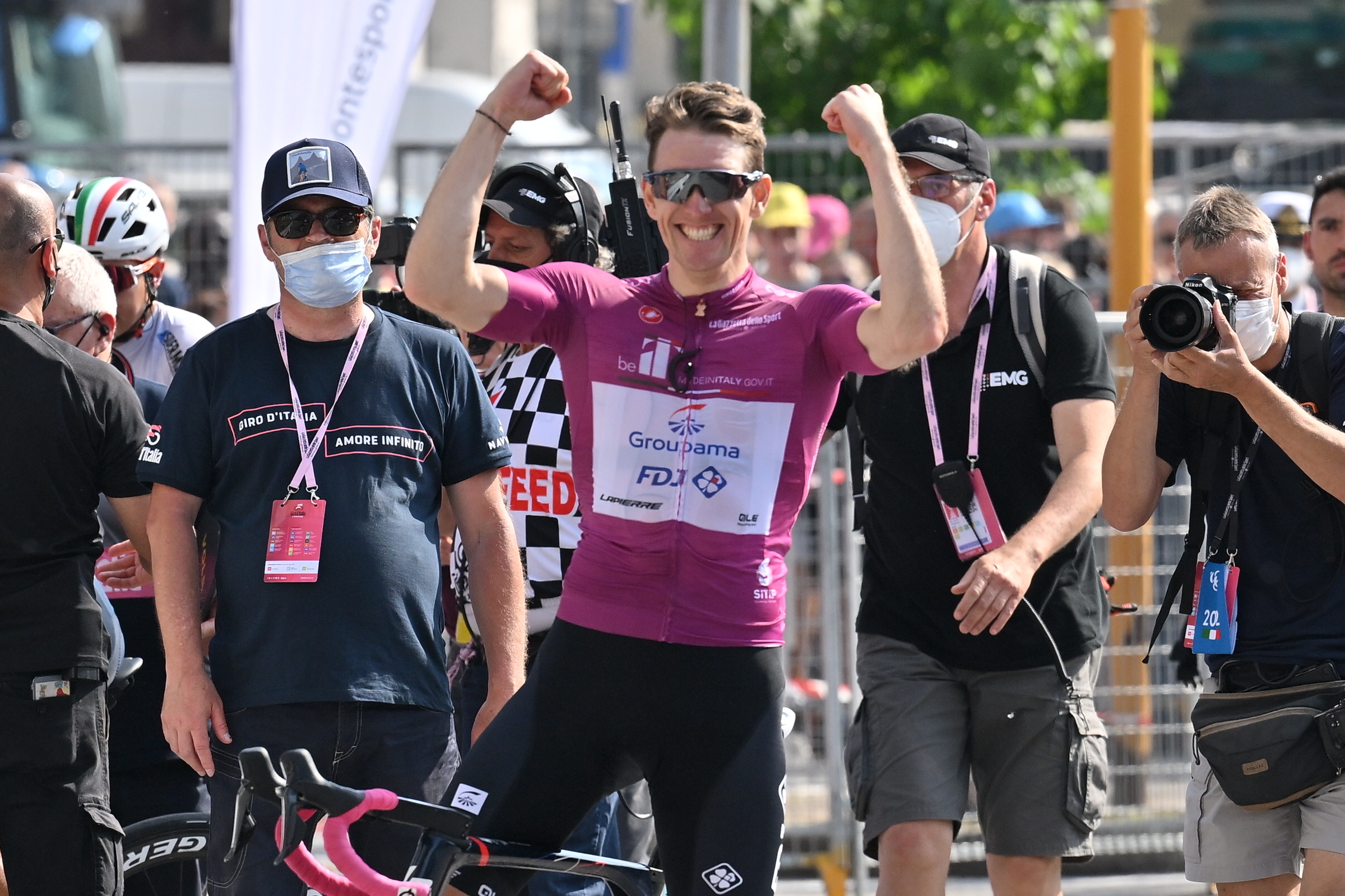Giro 2022: Arnaud Démare parte corações da fuga