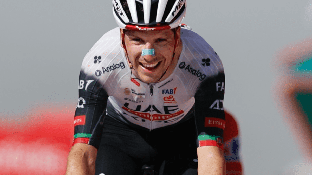 João Almeida na Vuelta a España. Foto: Sprint Cycling Agency/UAE Team Emirates