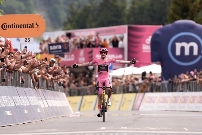 Jonas Vingegaard vence o Giro d’Italia e Afonso Eulálio a classificação da juventude!